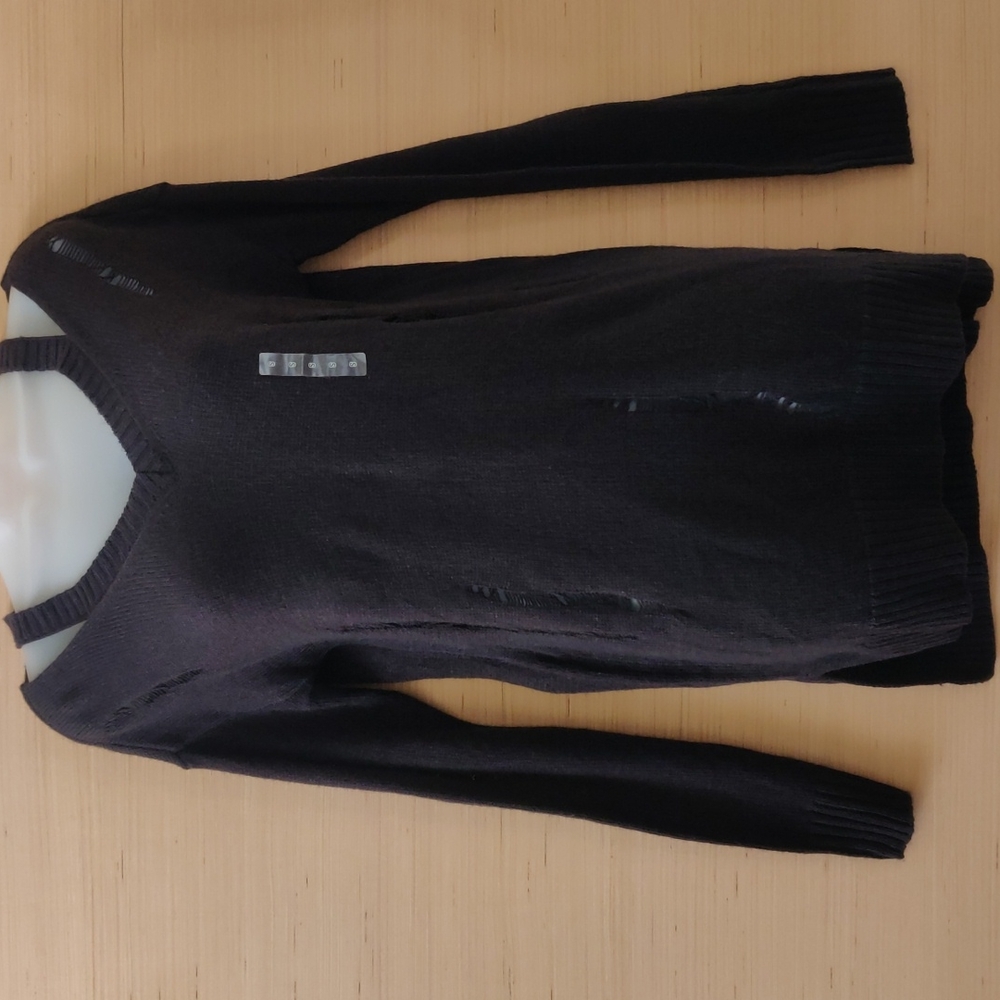 New sweater with cut outs